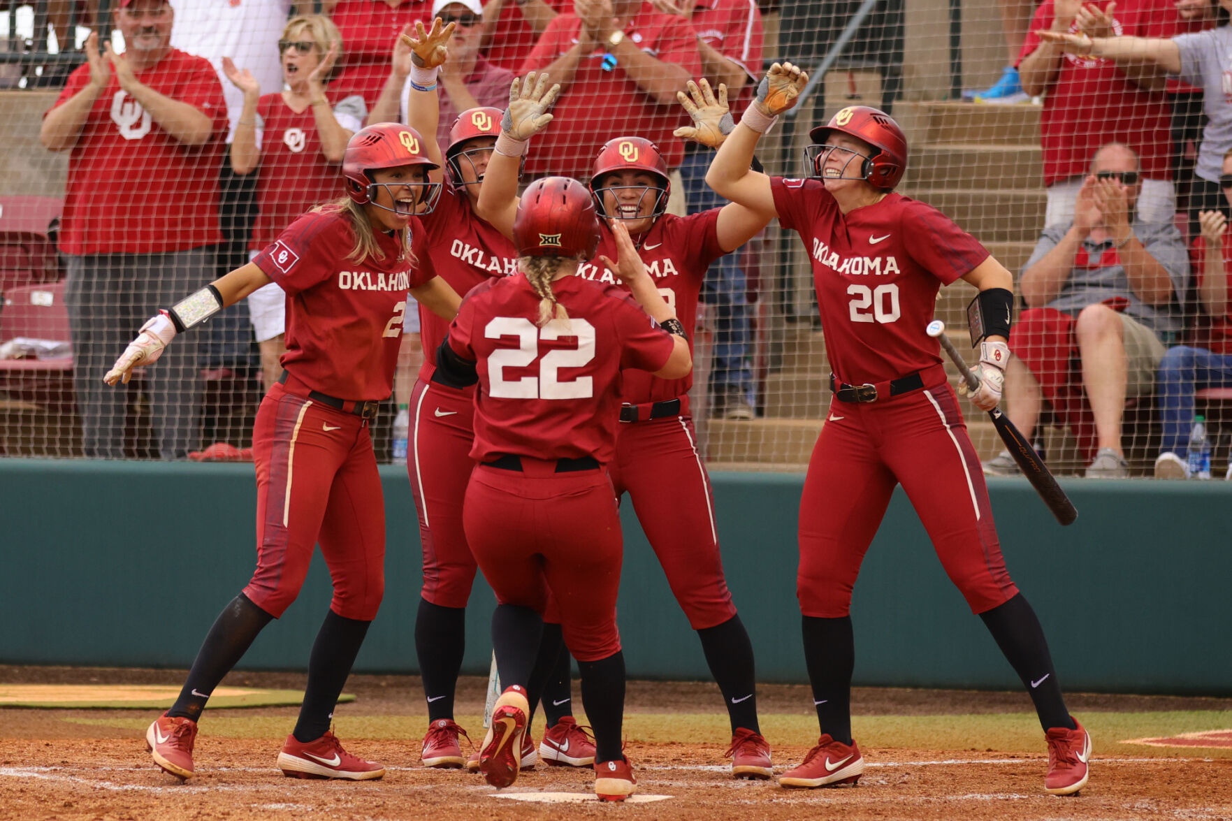 Sooners celebrate